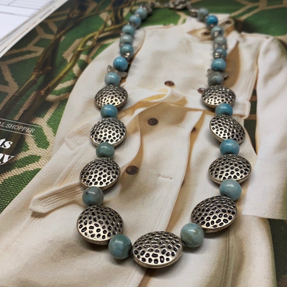 Silver Tone and stone beaded Necklace